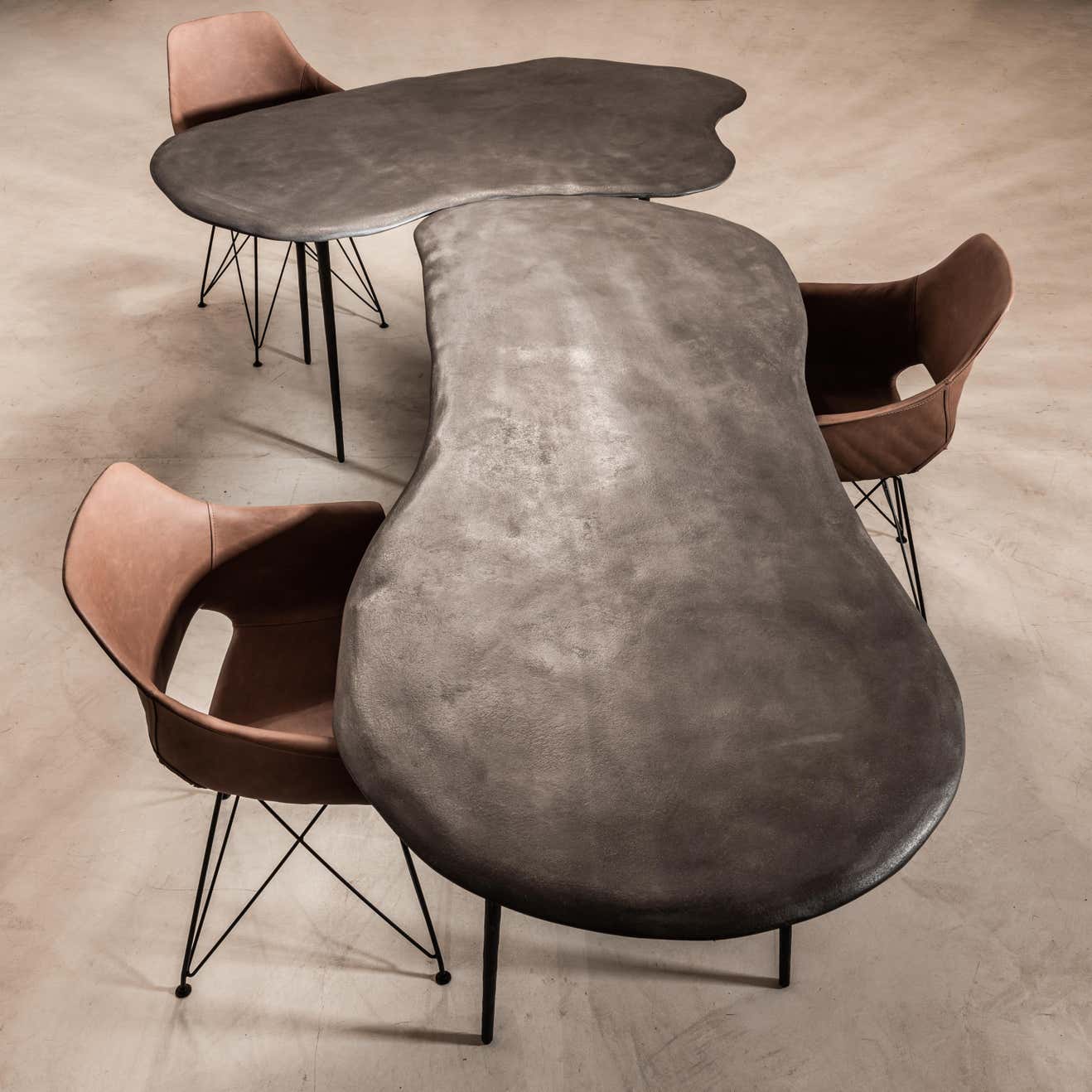 Andrea Table / 200 L x 90 D x 75 H - Kanaba Home #