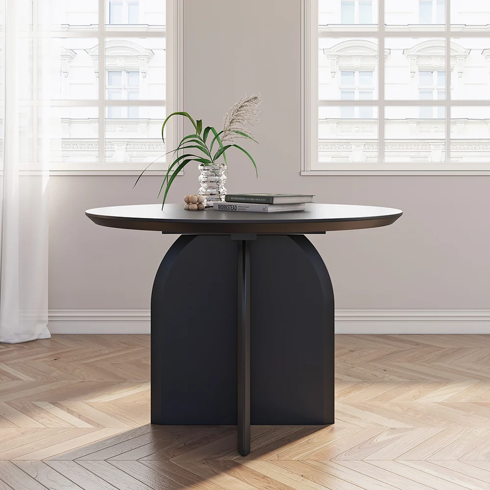 Clara Dining TableDia 150 x H 75 cm / Black