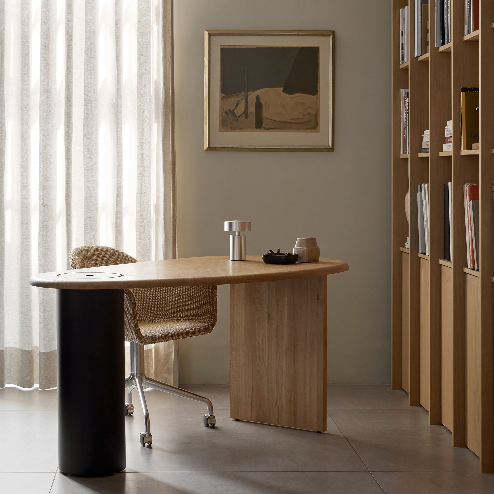 Jaxen Desk
