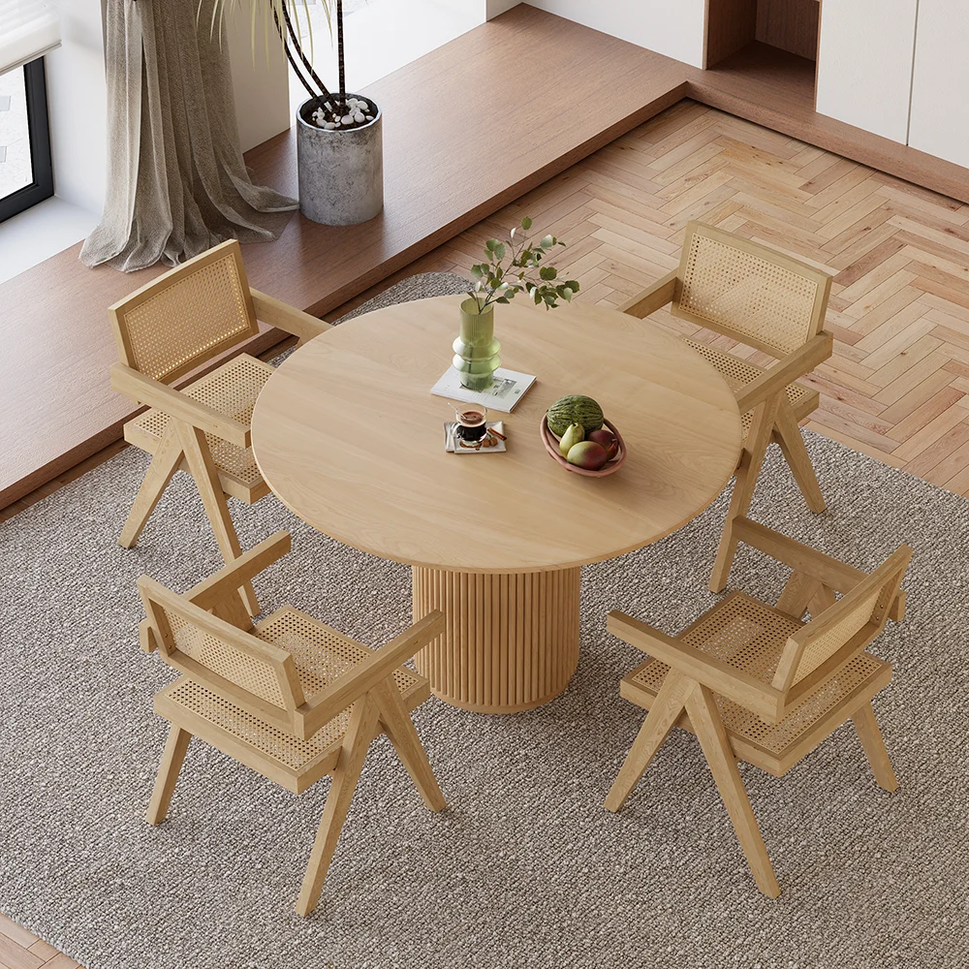 Edith Dining TableDia 120 x H 75 cm / Natural