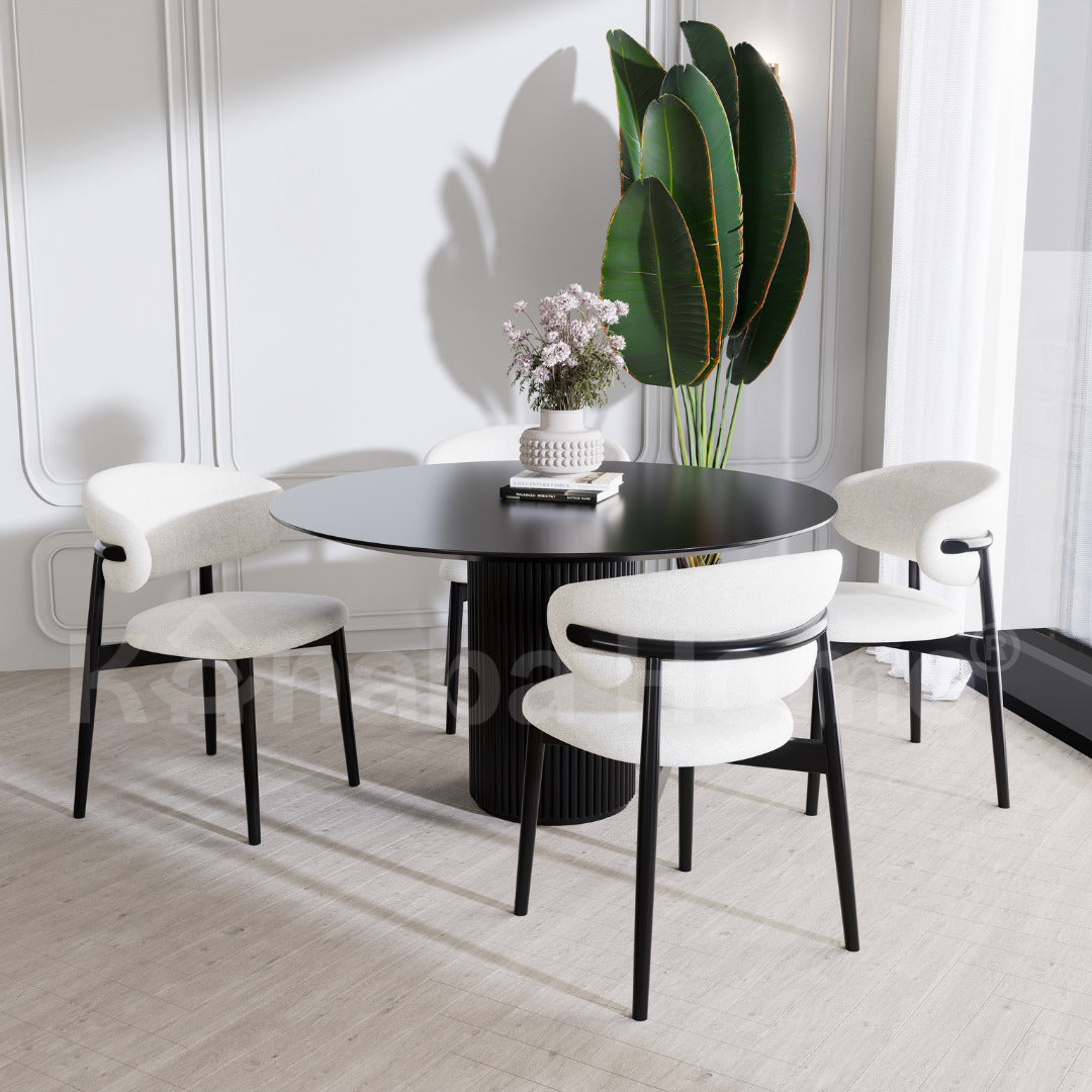 Aki Dining Set
