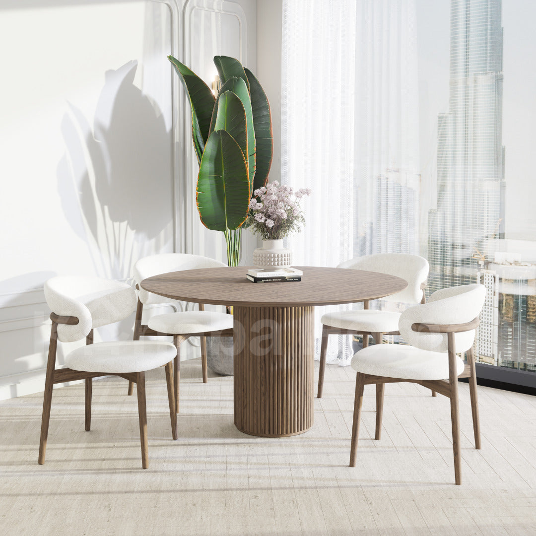 Aki Dining Set