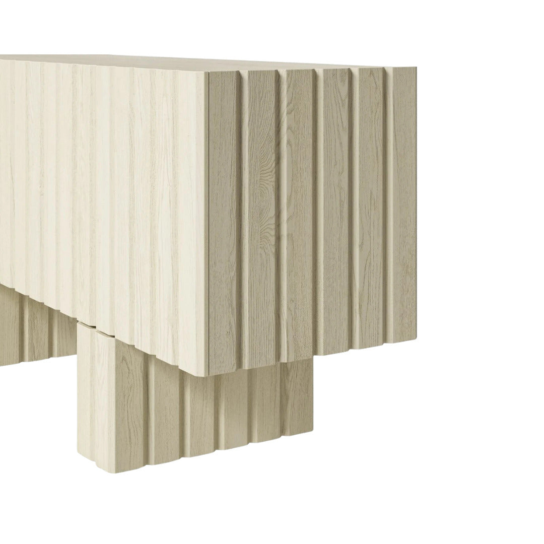 Faela Sideboard