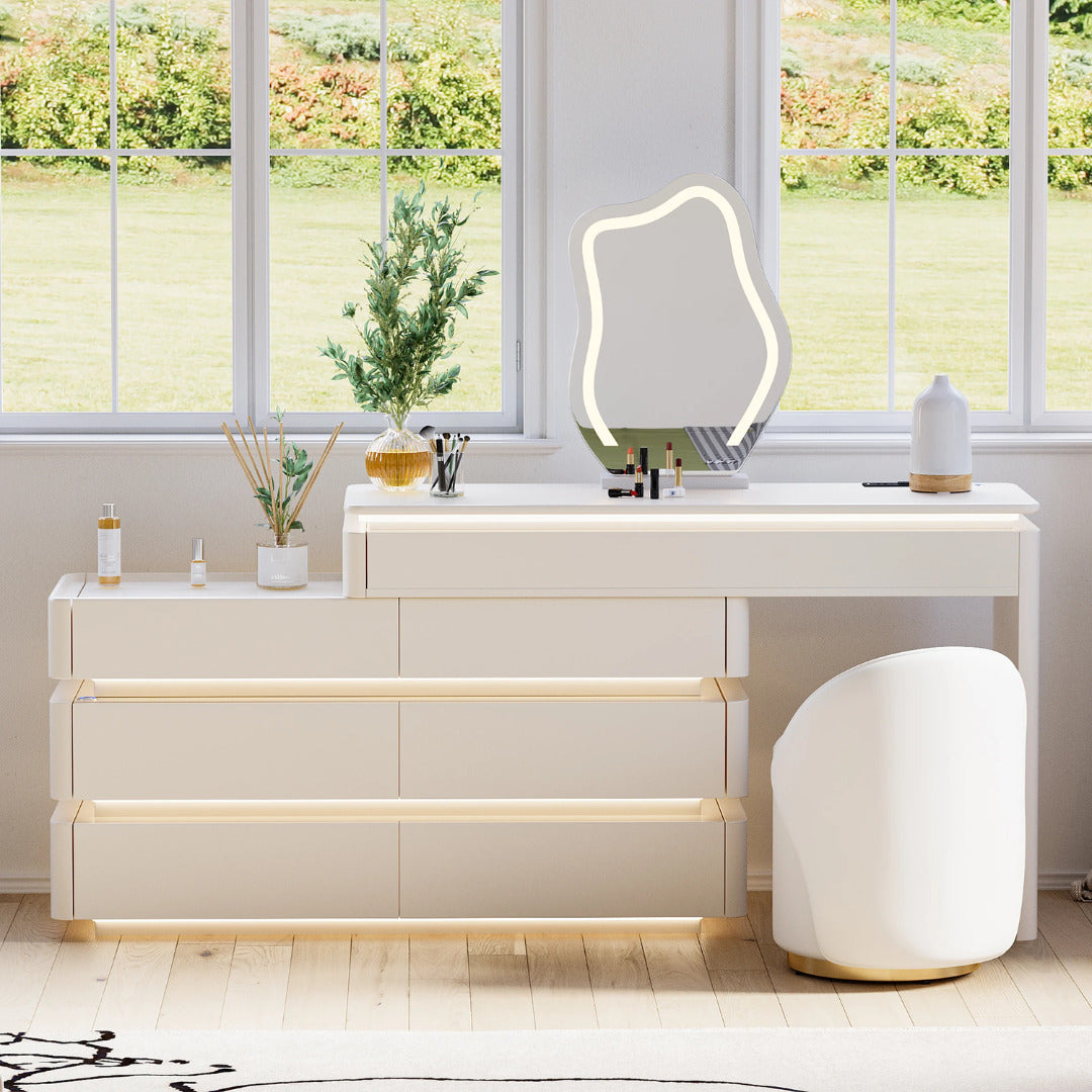 Ilune Makeup Vanity