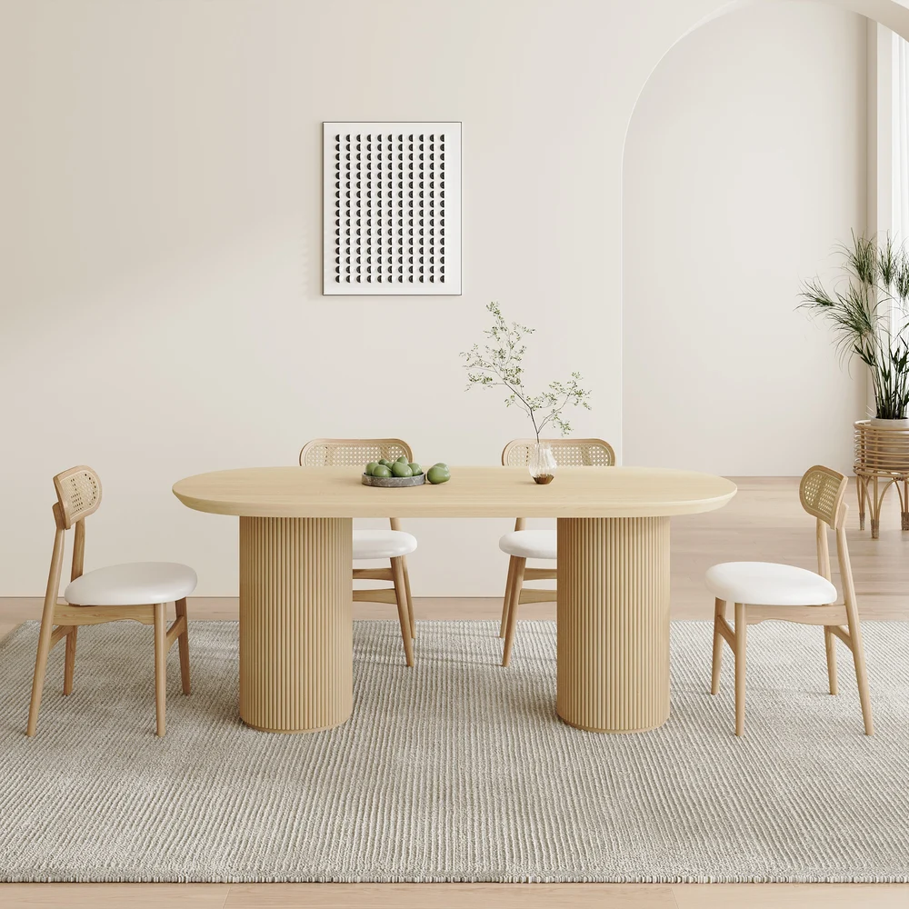 Kio Dining Table