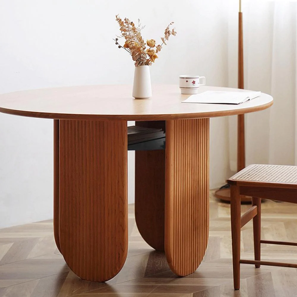 Maddox Dining Table