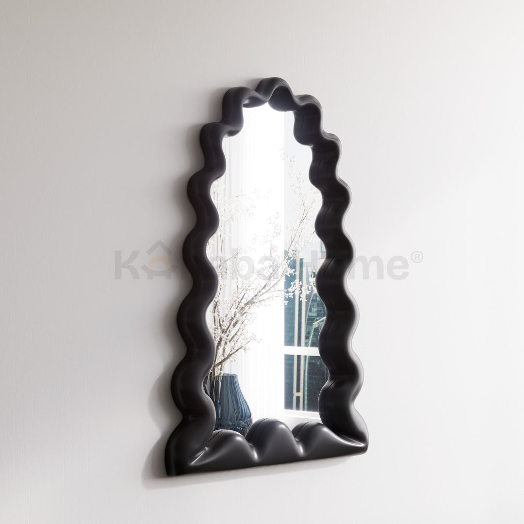 Spike Mirror