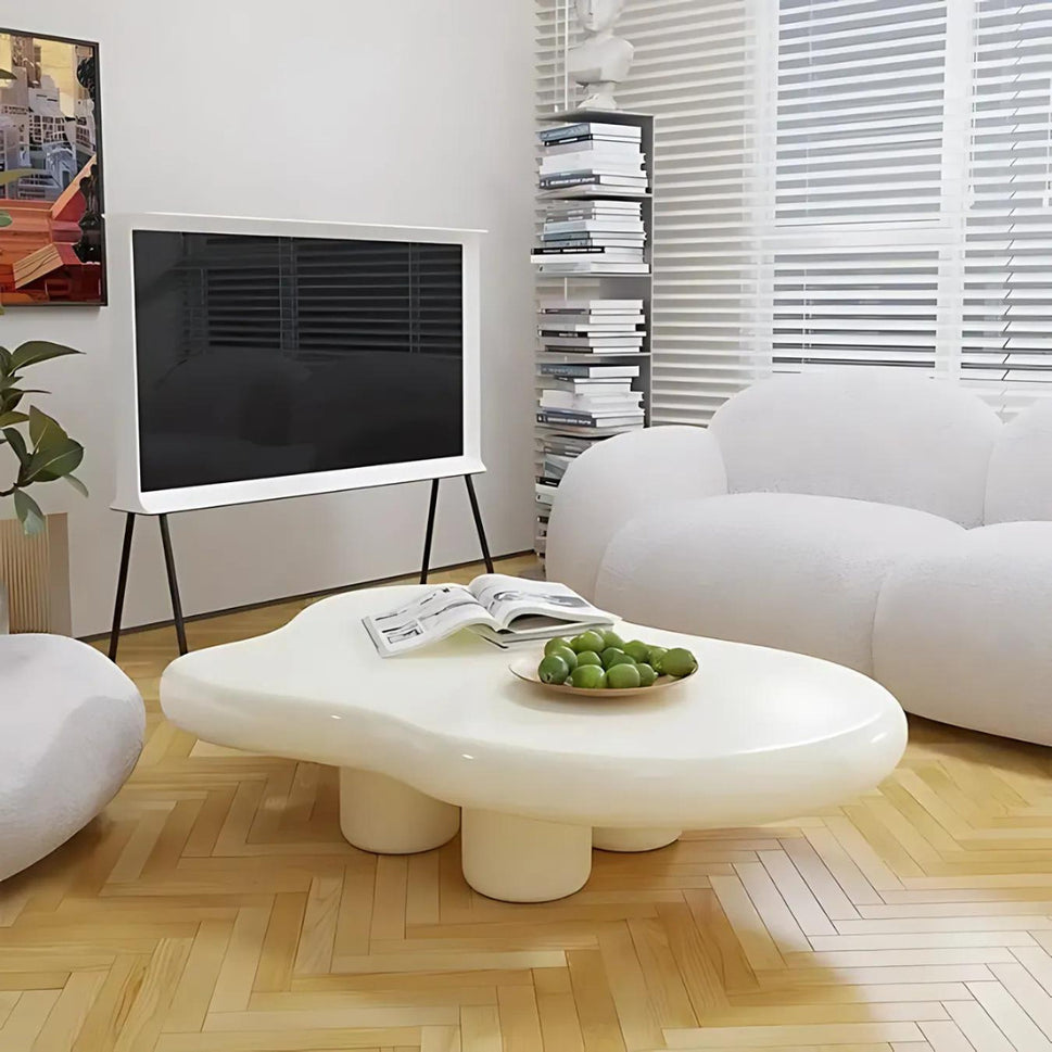 Wave Coffee TableOff-White Glossy | Paint Finish