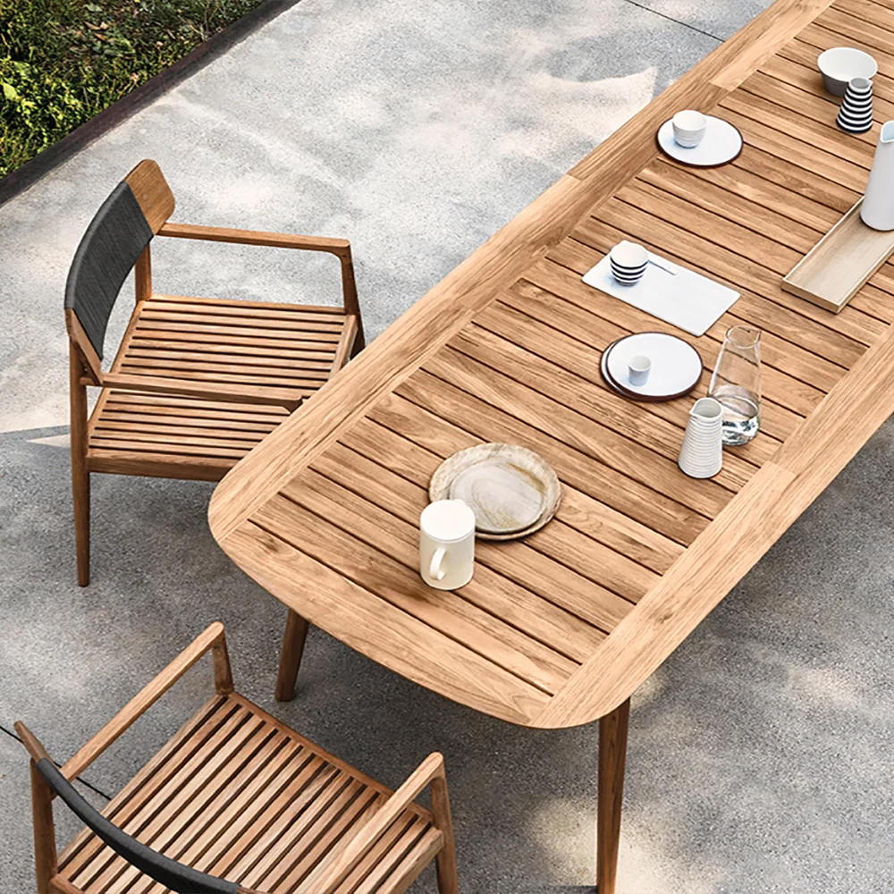 Isla Outdoor Dining Set