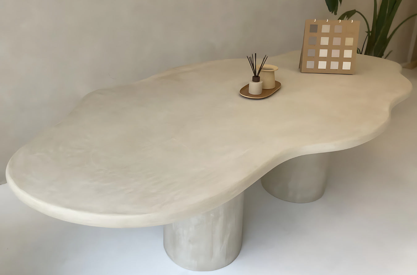 Ola Dining Table