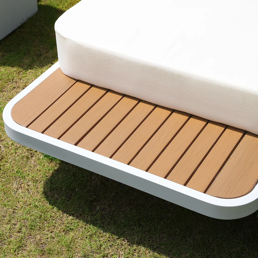 Vesta Outdoor Sofa Set