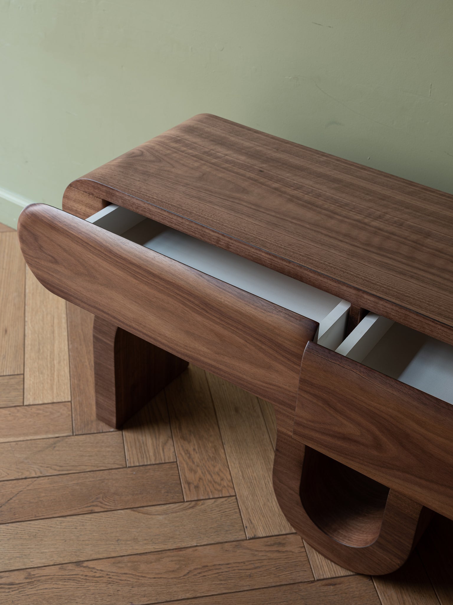 Rory Console Table / 140W x 70H x 40D cm