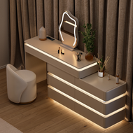 Ilune Makeup Vanity