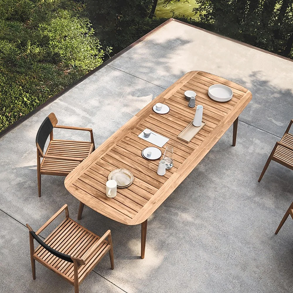 Isla Outdoor Dining Set