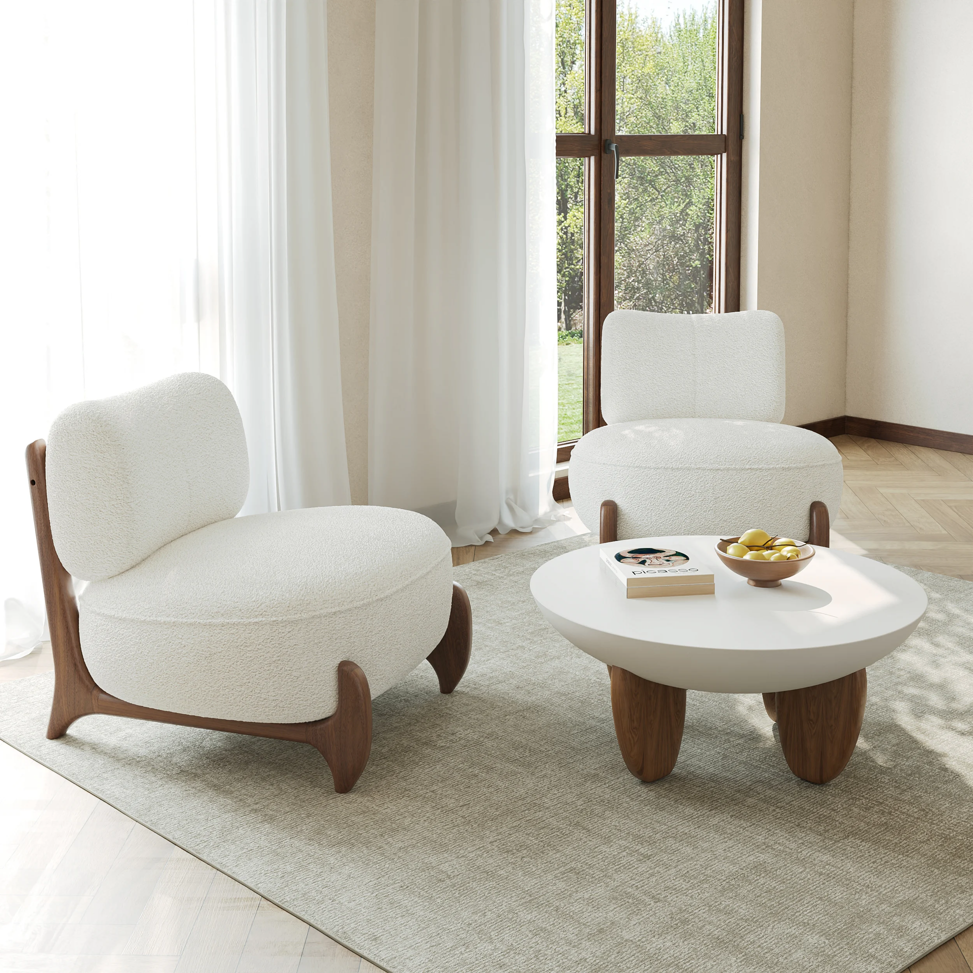 Lyna Chair
