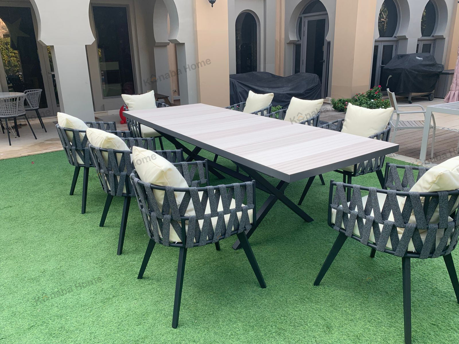 Solon Outdoor Dining Set