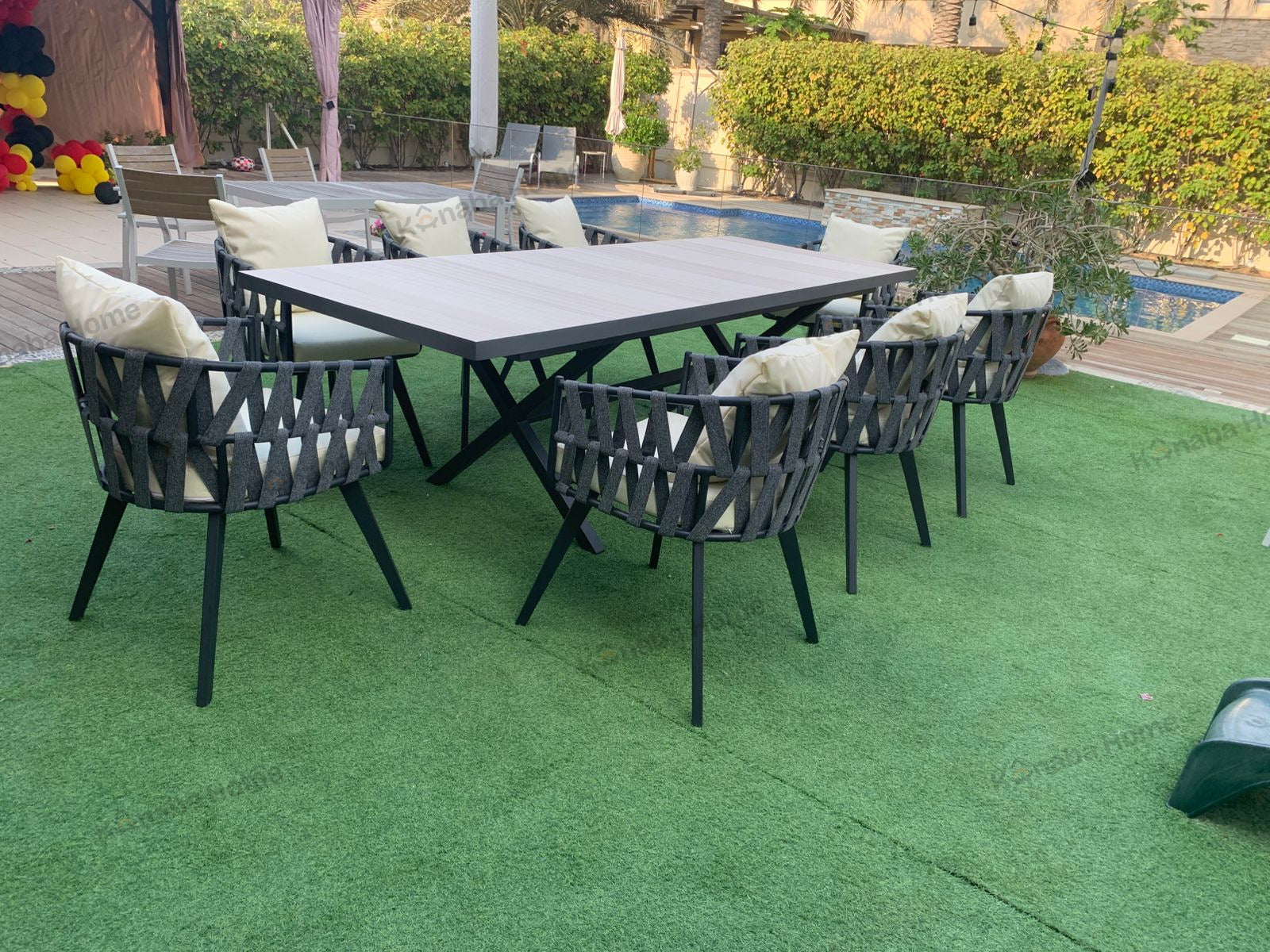 Solon Outdoor Dining Set