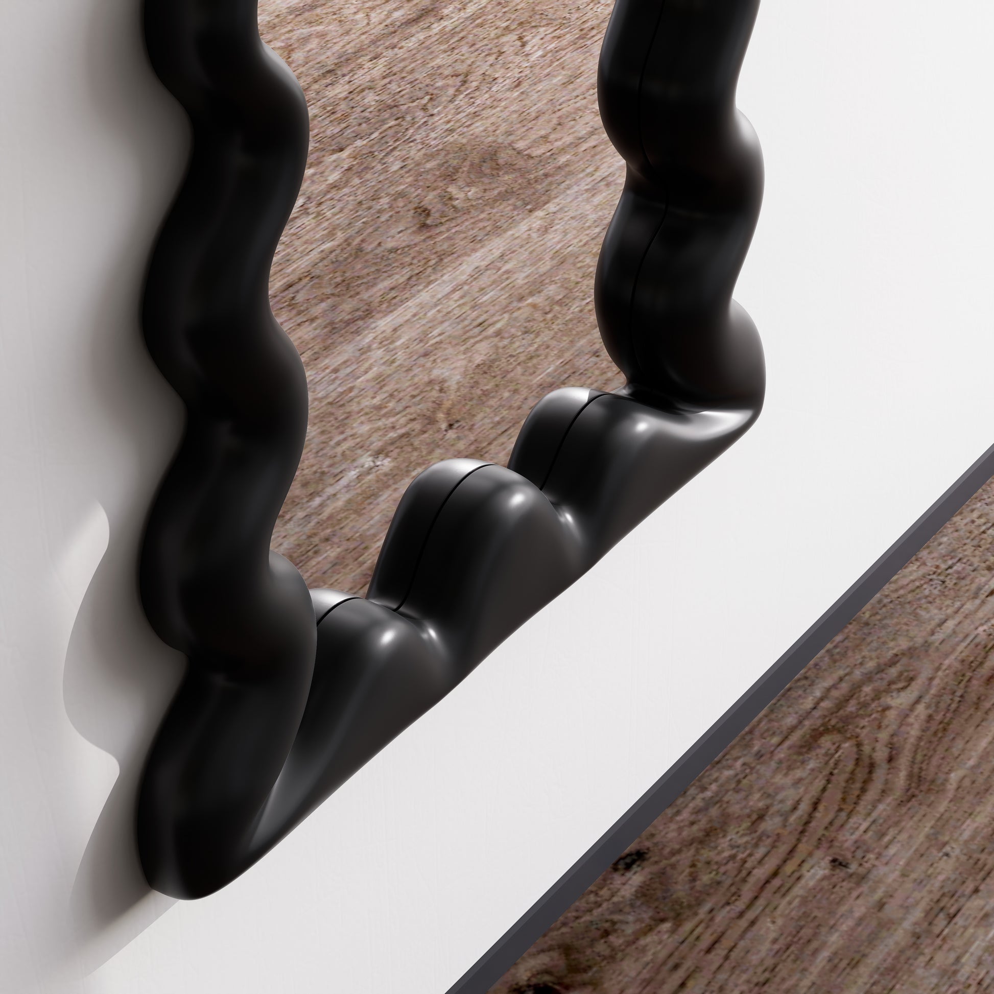 Spike Mirror