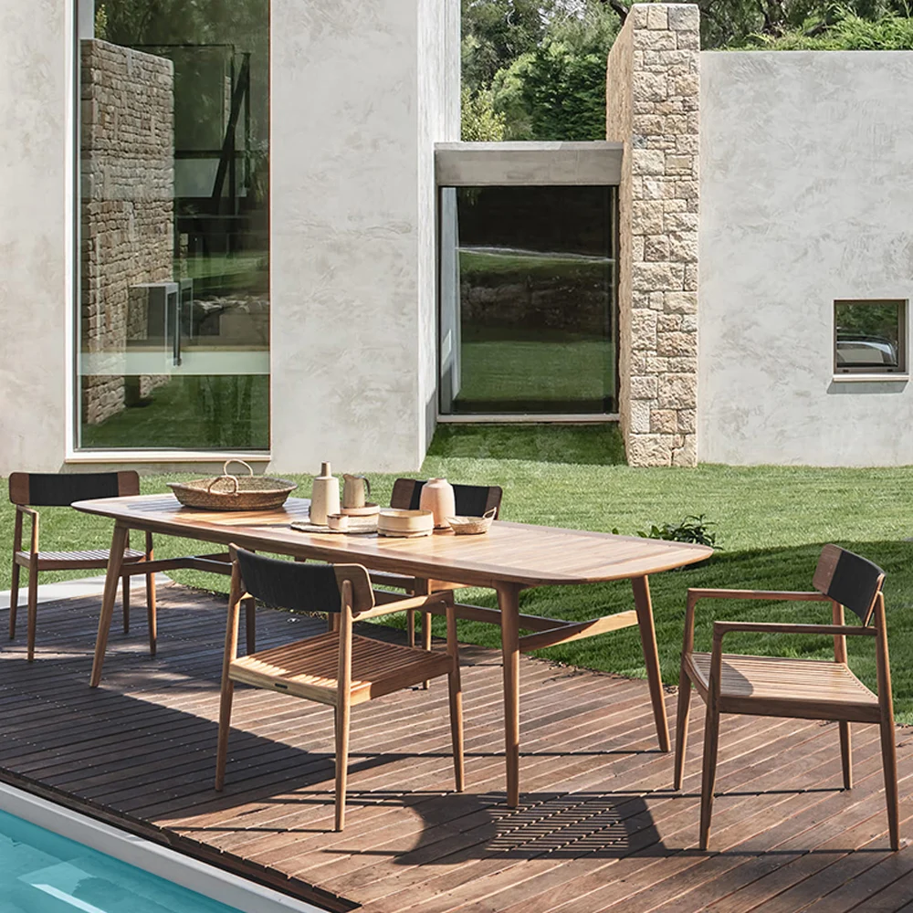 Isla Outdoor Dining Set